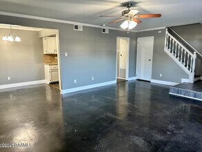 200 Lodge Dr in Lafayette, LA - Building Photo - Building Photo