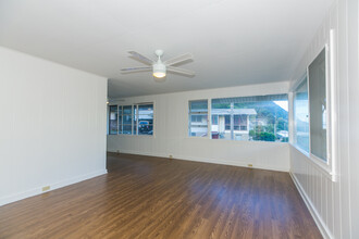 2408 Yvonne Pl in Honolulu, HI - Building Photo - Building Photo