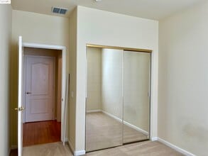 1381 Bonum Way in Brentwood, CA - Building Photo - Building Photo