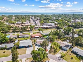 1154 64th Ave S in St. Petersburg, FL - Building Photo - Building Photo