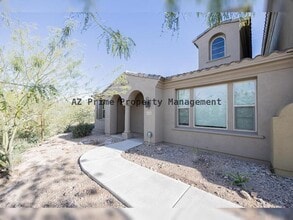 10046 E Bell Rd in Scottsdale, AZ - Building Photo - Building Photo