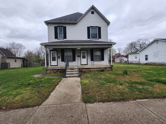 property at 1729 N 8th St