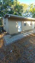 2420 Tanglewood St in Lakeland, FL - Building Photo