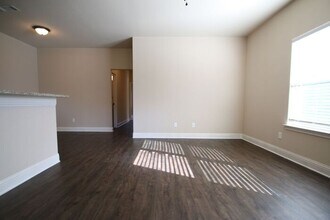 3219 Karen St in Fort Worth, TX - Building Photo - Building Photo