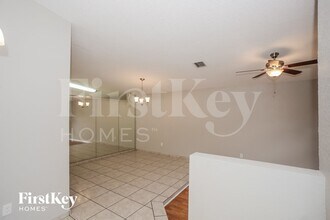 15565 SW 138th Ave in Miami, FL - Foto de edificio - Building Photo