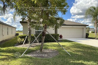 4323 Palatina Way in North Fort Myers, FL - Foto de edificio - Building Photo