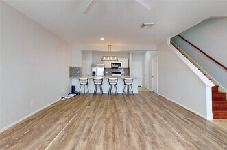 3026 Holly Hall St in Houston, TX - Building Photo - Building Photo