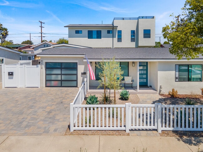 4247 Gila Ave in San Diego, CA - Building Photo - Building Photo