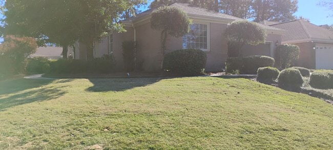 101 Raintree Dr in Warner Robins, GA - Foto de edificio - Building Photo