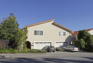 2070 Liberty Park Ave in Menlo Park, CA - Building Photo - Building Photo