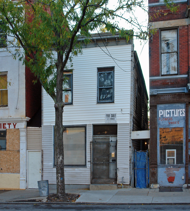 1614 Elm St in Cincinnati, OH - Foto de edificio