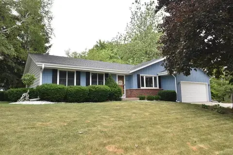 property at 6753 Hilldale Ct