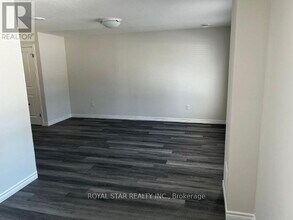 2529-2529 Meadowlands Way in London, ON - Building Photo - Building Photo