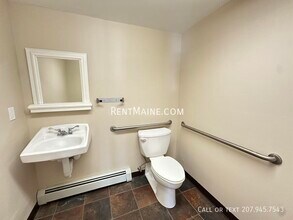 109 Main Rd N in Hampden, ME - Building Photo - Building Photo