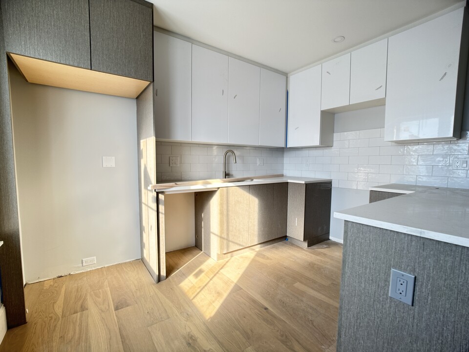 39 Surrey St, Unit 1 in Boston, MA - Foto de edificio