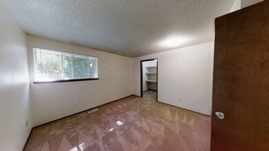 Washington Terrace in Lakewood, WA - Foto de edificio - Building Photo