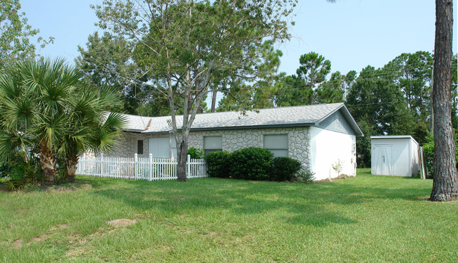 1229 Jeffrey Dr in Port Orange, FL - Foto de edificio - Building Photo