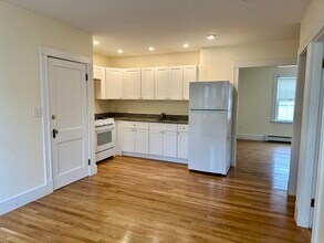 24 Brook Rd in Quincy, MA - Building Photo - Building Photo