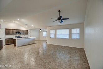 22955 Pine St in Wittmann, AZ - Building Photo - Building Photo