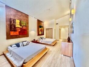 101 Palm Harbor Pkwy in Palm Coast, FL - Building Photo - Building Photo