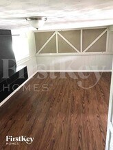 2S383 Riverside Ave in Warrenville, IL - Building Photo - Building Photo