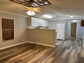 5662 Ohio River Rd in Lesage, WV - Building Photo