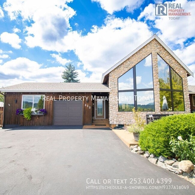 212 Dow Ridge Dr N in Eatonville, WA - Building Photo - Building Photo