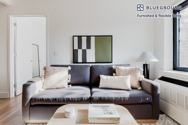 325 Lafayette Ave in Brooklyn, NY - Building Photo - Building Photo