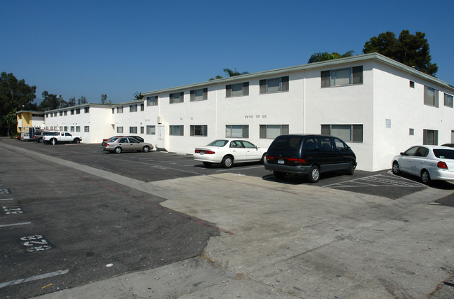 Westwinds Apartments in Goleta, CA - Foto de edificio - Building Photo