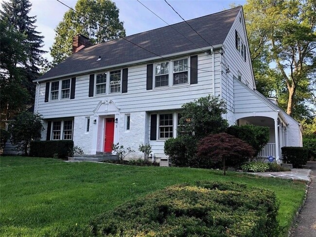 3 Forest Ln in Scarsdale, NY - Building Photo - Building Photo