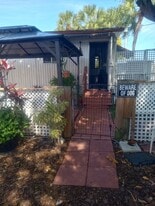 200 NW 48th Ct in Pompano Beach, FL - Building Photo