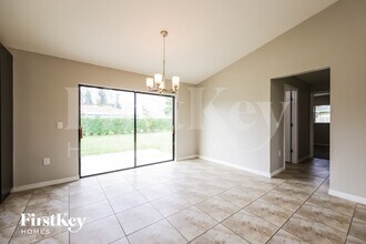 209 SW 21st Terrace in Cape Coral, FL - Building Photo - Building Photo