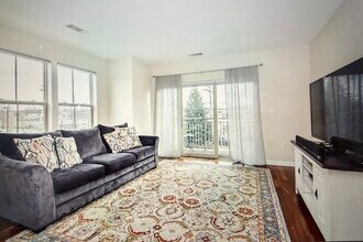 3 Repton Pl in Watertown, MA - Building Photo - Building Photo