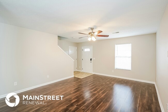 2815 Creekbend Dr in Nashville, TN - Foto de edificio - Building Photo