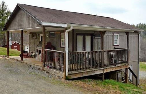 52 Elkins Branch Rd in Weaverville, NC - Foto de edificio