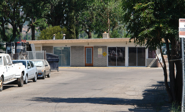 Gray Buckner Mobile Home Park in Lakeside, CA - Building Photo - Building Photo