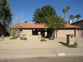 2410 W Evans Dr in Phoenix, AZ - Building Photo