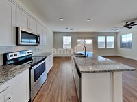 8134 Inhibition Ct in Las Vegas, NV - Building Photo - Building Photo