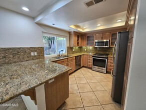 1815 Sweet Briar Pl in Thousand Oaks, CA - Building Photo - Building Photo