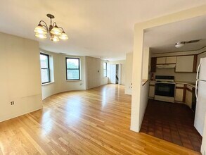 108 Gainsborough St in Boston, MA - Building Photo - Building Photo