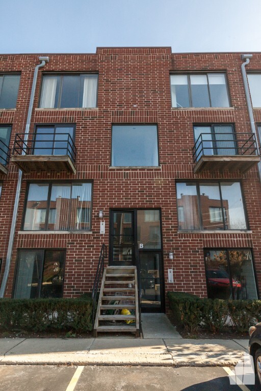 941 W Grace St, Unit E102