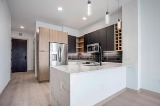 Vivian in Charlotte, NC - Building Photo - Building Photo