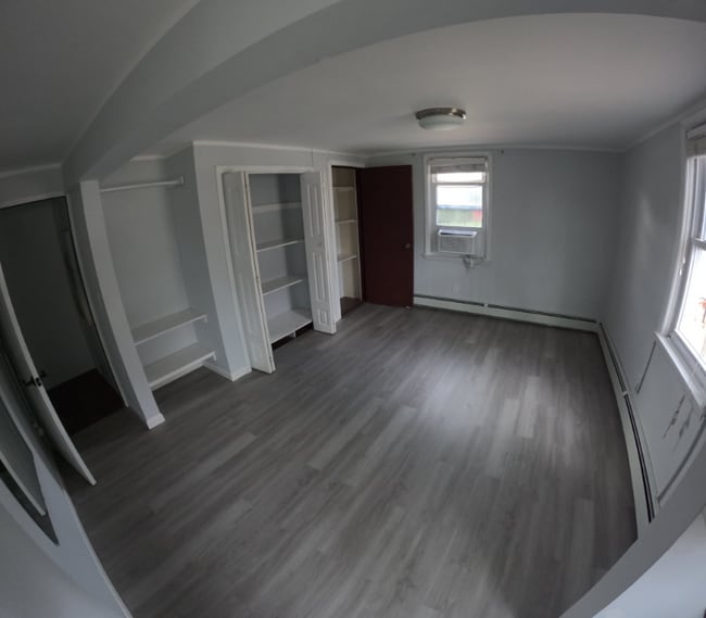 729 Sharon Ave in Collingdale, PA - Foto de edificio - Building Photo