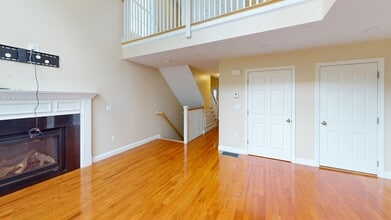 84 Park Rd in Franklin, MA - Building Photo - Building Photo