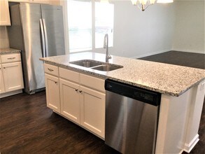 222 Dogwood Cir in Savannah, GA - Foto de edificio - Building Photo