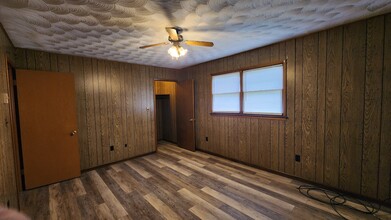 5907 Lee Hwy in Atkins, VA - Building Photo - Building Photo