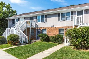 27 North Apartments in Greensboro, NC - Building Photo