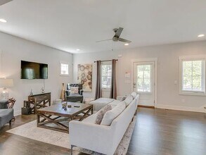 1227 Katie Ave in Nashville, TN - Building Photo - Building Photo