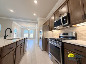 75 Hydrangea Blvd in Freeport, FL - Building Photo - Building Photo