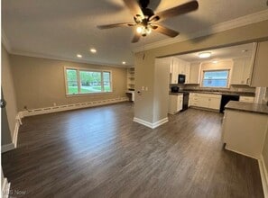 1751 W Jackson St in Painesville, OH - Building Photo - Building Photo
